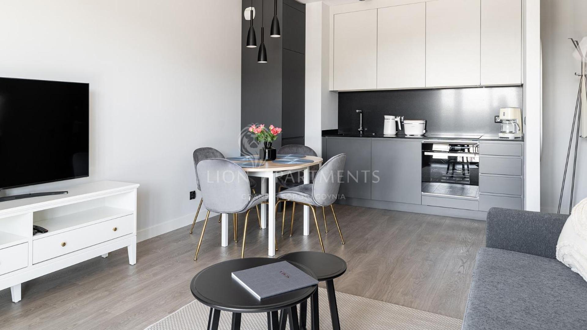 Scala City Center Apartments With Parking By Lion Apartments กดัญสก์ ภายนอก รูปภาพ