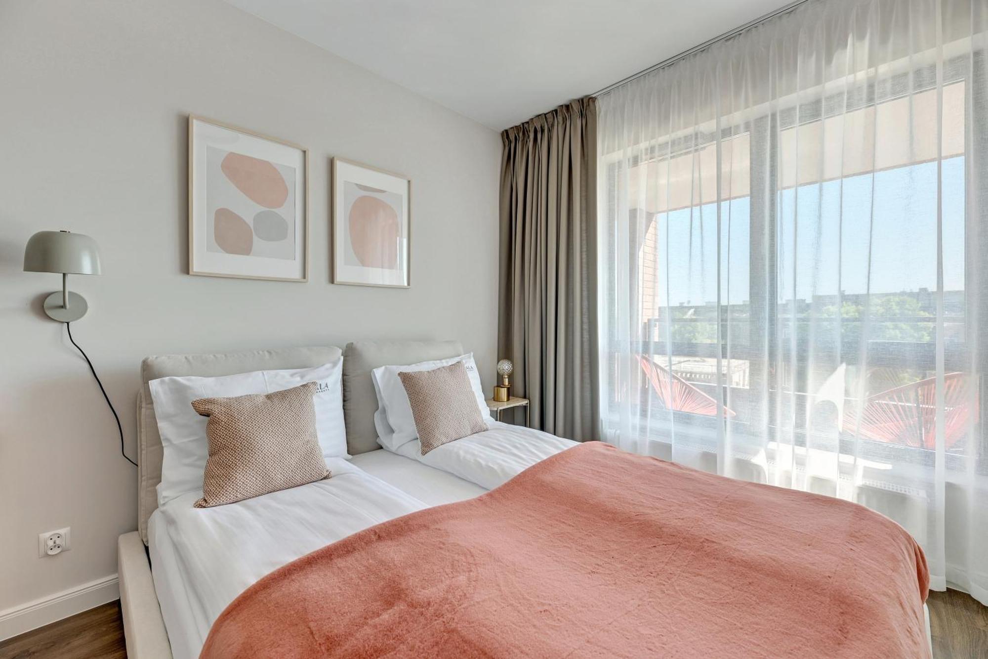Scala City Center Apartments With Parking By Lion Apartments กดัญสก์ ภายนอก รูปภาพ