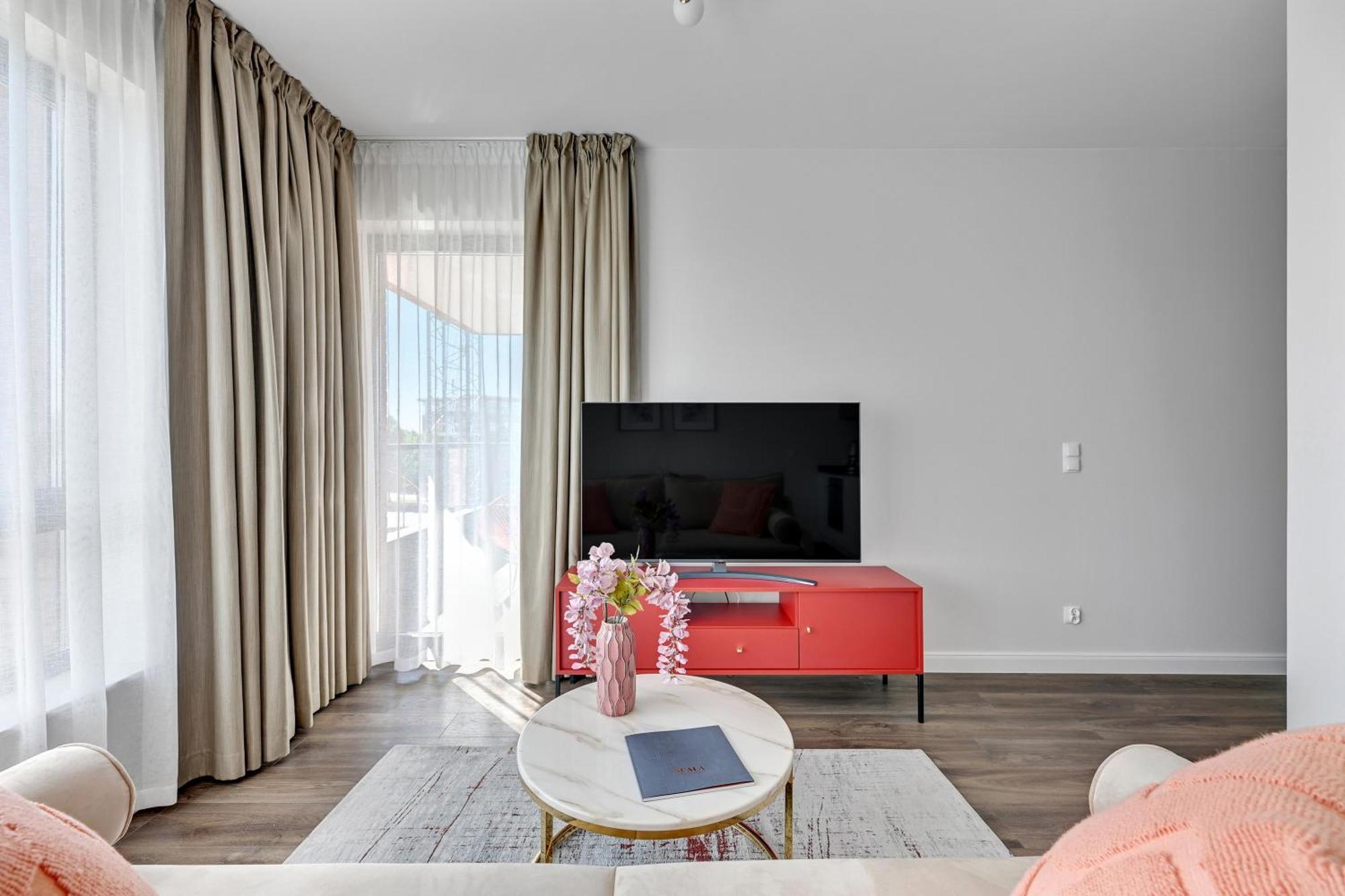 Scala City Center Apartments With Parking By Lion Apartments กดัญสก์ ภายนอก รูปภาพ