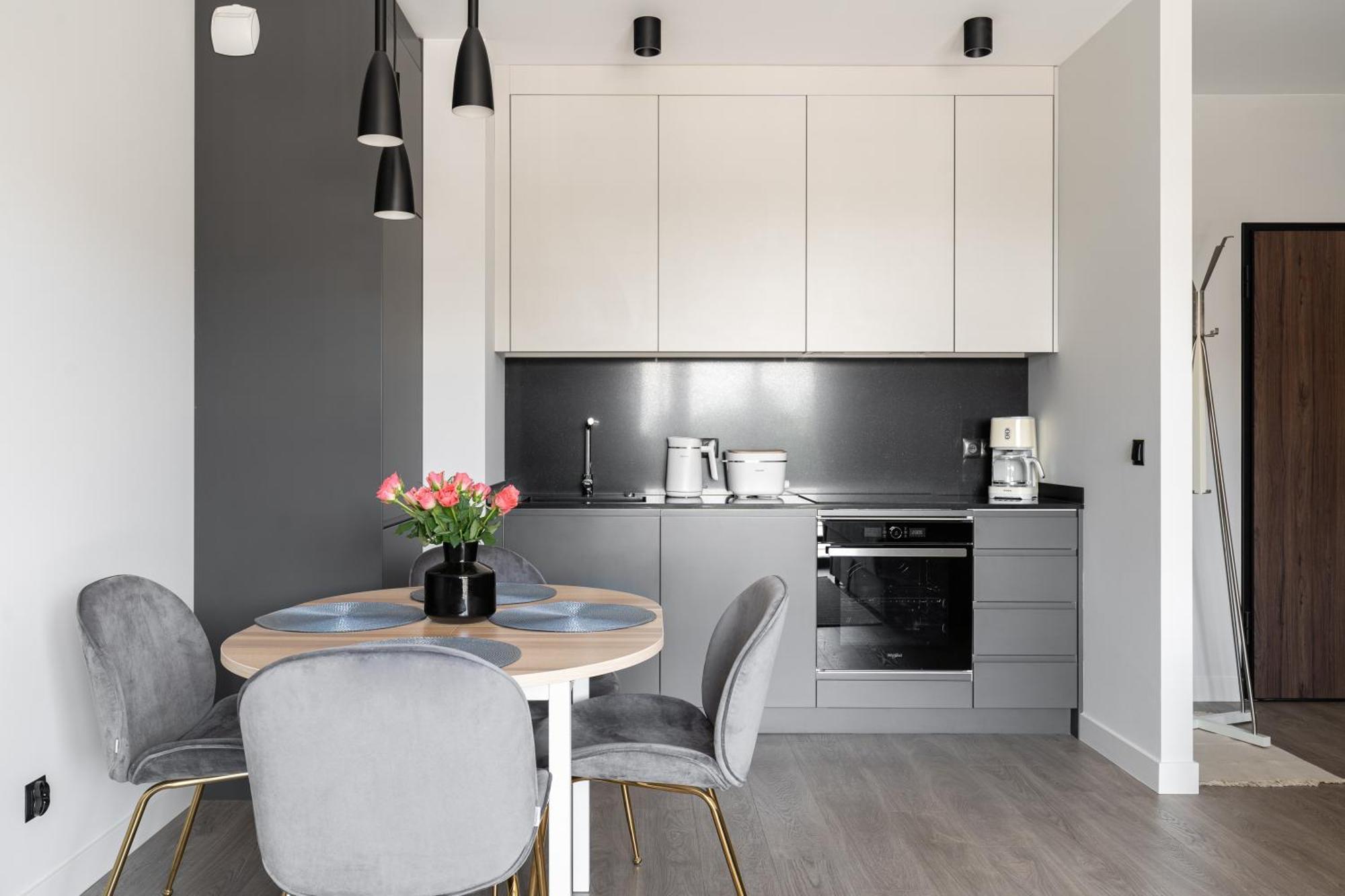 Scala City Center Apartments With Parking By Lion Apartments กดัญสก์ ภายนอก รูปภาพ