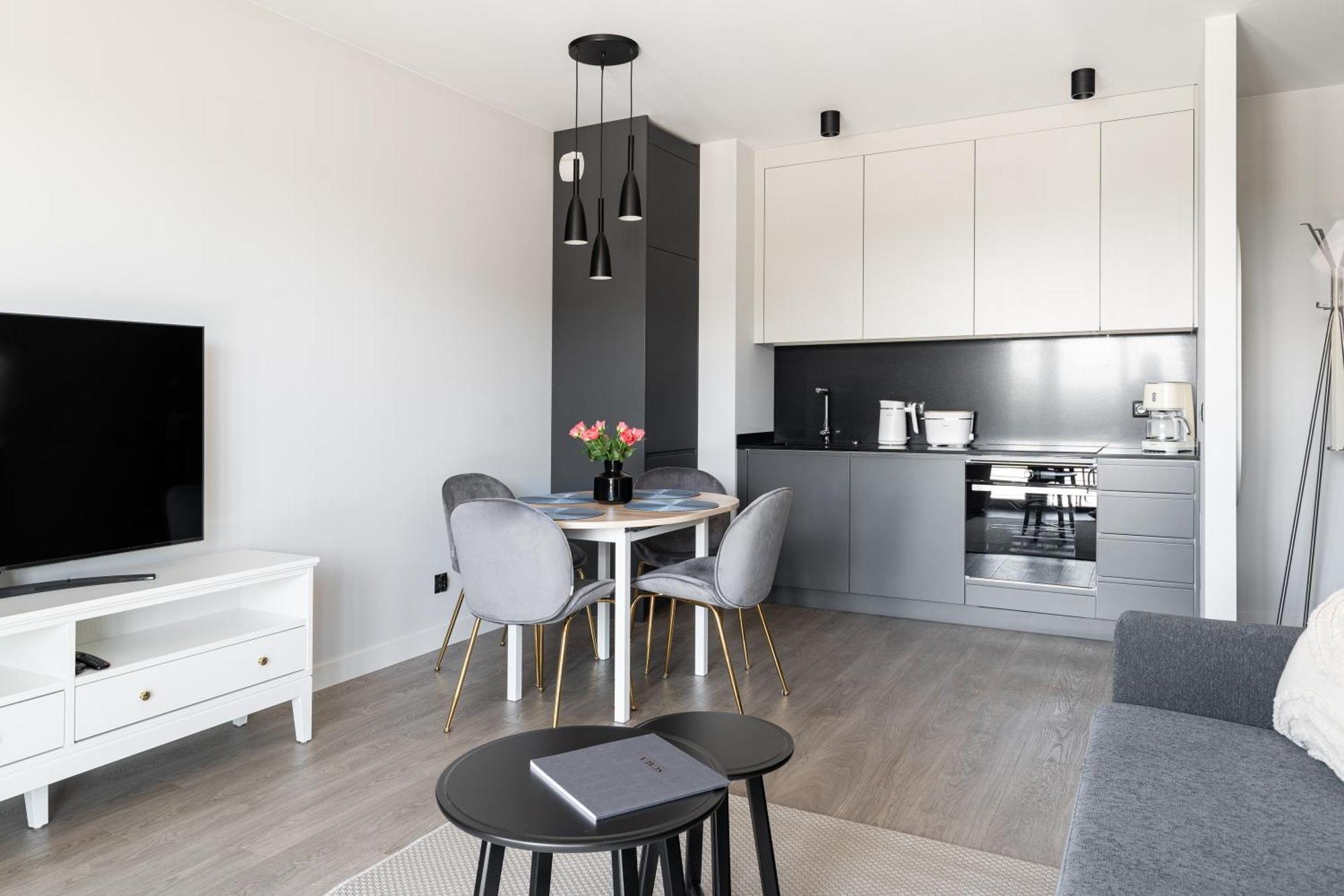 Scala City Center Apartments With Parking By Lion Apartments กดัญสก์ ภายนอก รูปภาพ