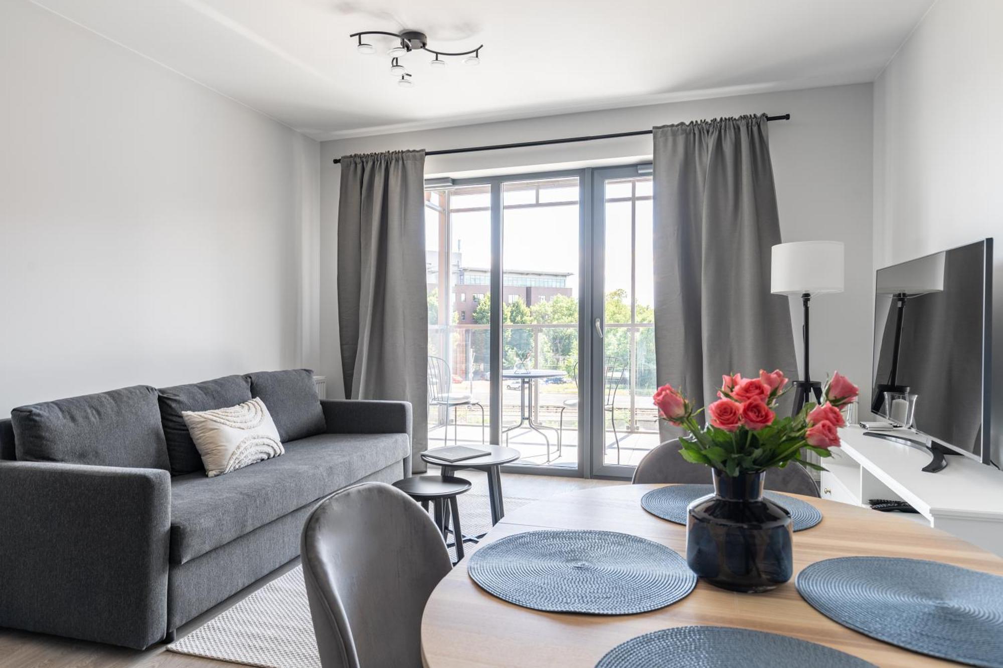 Scala City Center Apartments With Parking By Lion Apartments กดัญสก์ ภายนอก รูปภาพ